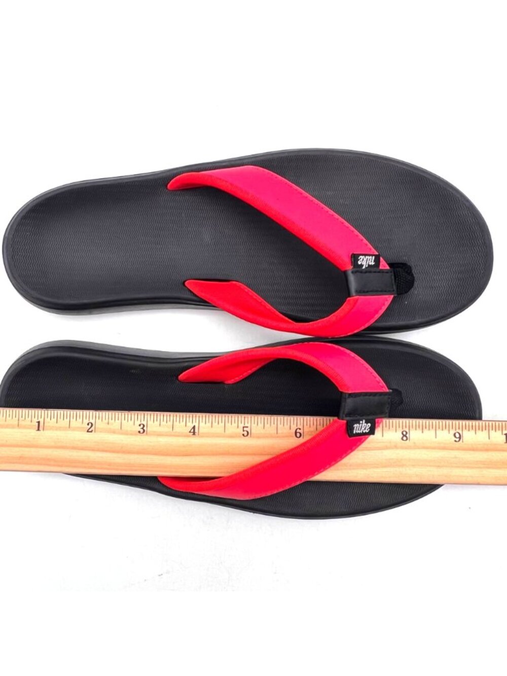Nike Flip-Flops Black & Red Womens Size 6 Comfortable Casual Sandals Slides 2018 - Picture 3 of 10